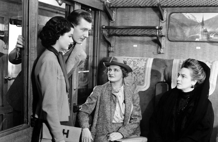 The Lady Vanishes 1938 mystery movie